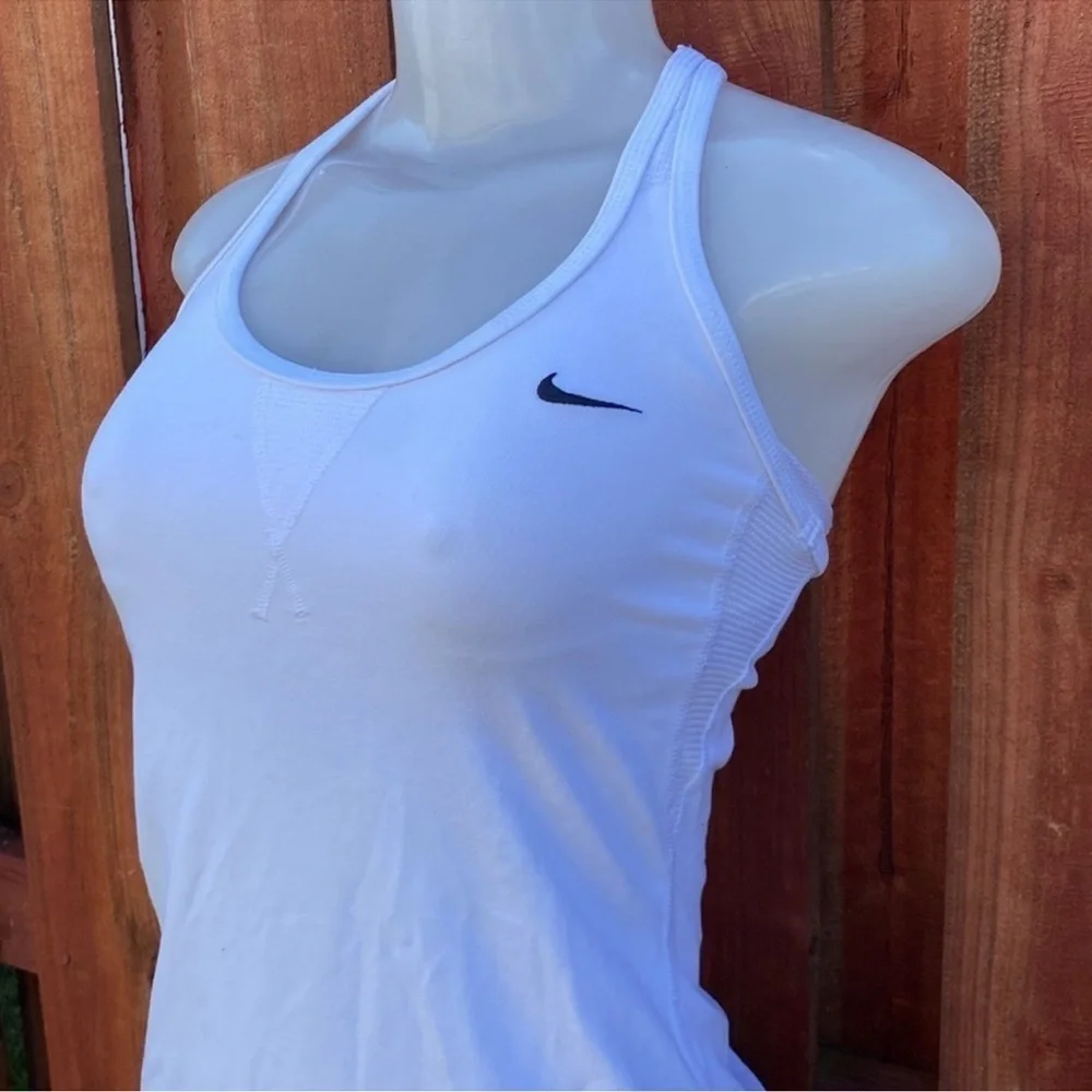 Nike Dri-FIT White Pinhole Mesh Racerback Training Tank Top Size XS